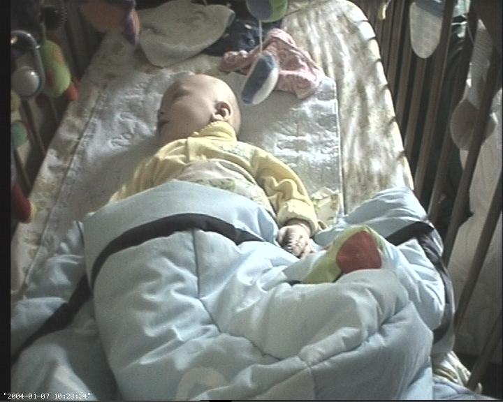 Baby/webcam/20040107-102834.jpg