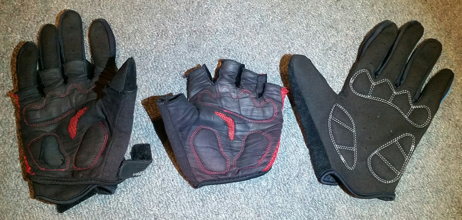 bikes/gloves/20170205_231508_resized.jpg