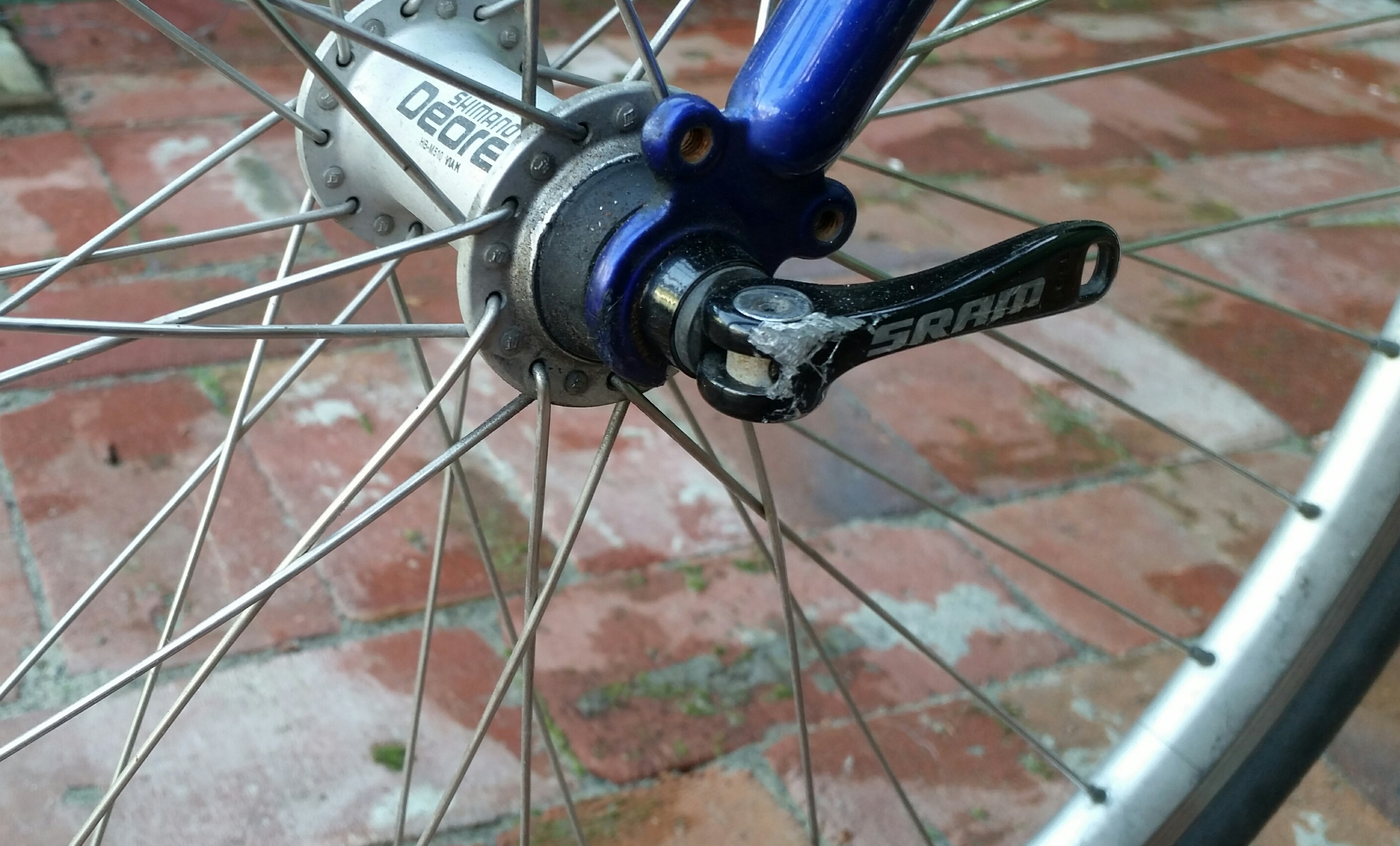 bikes/m5/20180520_7-front-wheel-qr.jpg
