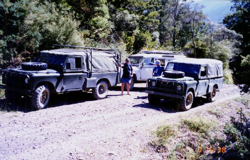 nzlro/Ivanz_Landrover_Photos/lr-2.JPG